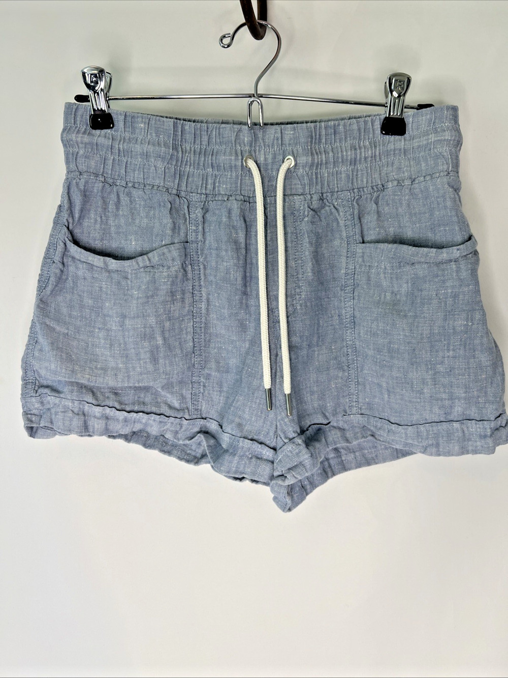 Athleta Shorts Women's Size 2 Cabo 100% Linen 4" Blue Elastic Drawstring Waist
